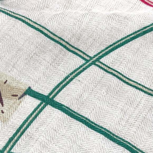 HERMES Cream Silk Scarf - Picture 9 of 15